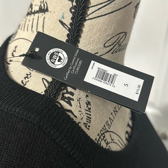 Banana Republic Black Merino Wool Men's Sweater - Picture 2 of 7